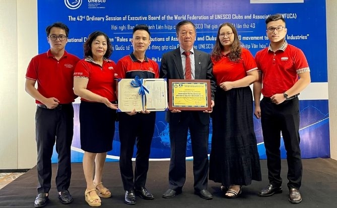 Tôn vinh “Doanh nghiệp Văn hóa UNESCO 2024 điển hình về Thực hiện Trách nhiệm Xã hội”.