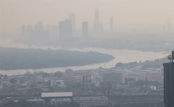 Bangkok chìm trong ô nhiễm khói bụi