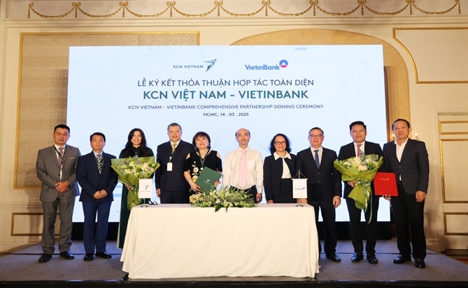 Tập đoàn KCN Việt Nam ký thỏa thuận hợp tác toàn diện với VietinBank