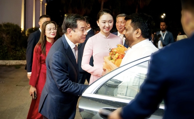 Tổng thống Anura Kumara Dissanayake mời Vingroup đầu tư tại Sri Lanka