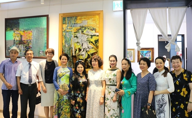 Văn Dương Thành: Vẽ nên cầu nối nghệ thuật Việt - Hàn