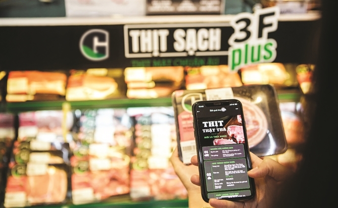 Thịt sạch bên đóng, bên mở