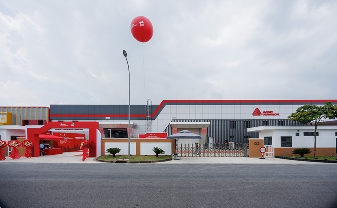 Avery Dennison bắt tay Shenzhou Group khánh thành nhà máy liên doanh tại Củ Chi
