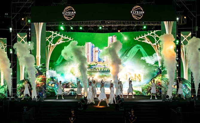 Hơn 1.200 ‘chiến binh’ hội tụ tại lễ kick-off dự án Elysian