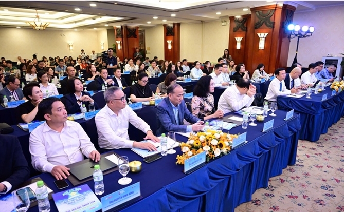 Thanh toán không tiền mặt góp phần tạo ra giá trị mới cho nền kinh tế