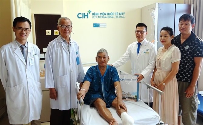 Cứu bàn chân bị hoại tử vì tắc động mạch chi dưới không được chẩn đoán sớm