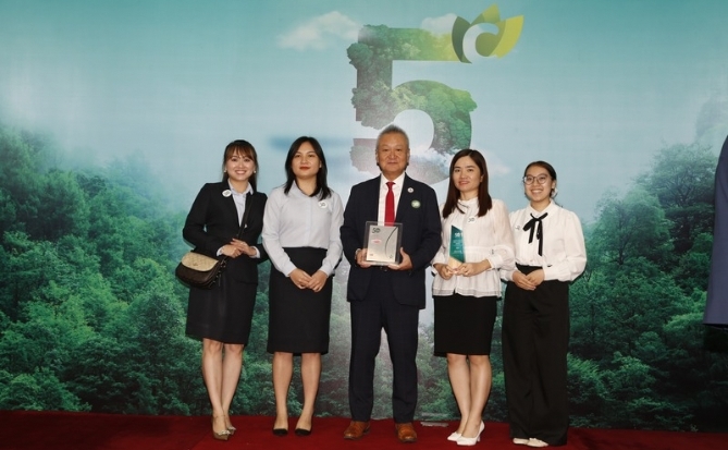 Acecook Việt Nam được vinh danh Top 50 Doanh nghiệp Phát triển bền vững tiêu biểu 2025
