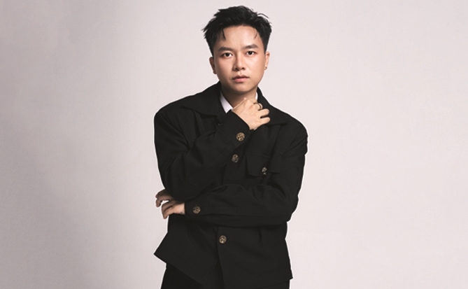 Bùi Công Nam “3 trong 1”