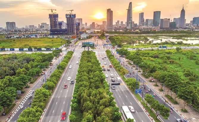 Thị trường 2 tốc độ
