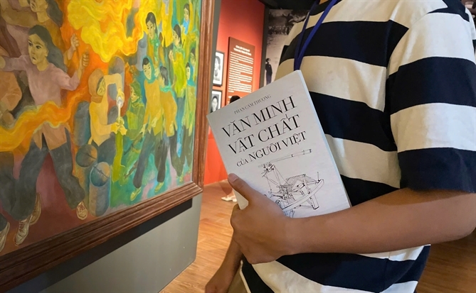 Văn minh vật chất của người Việt