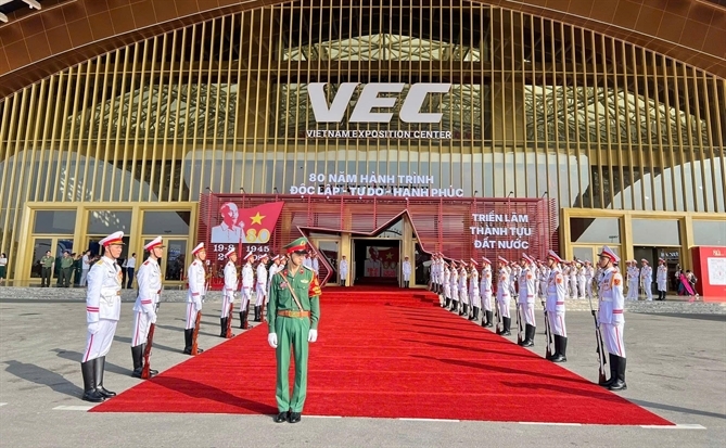 Khai mạc Triển lãm thành tựu đất nước nhân Kỷ niệm 80 năm Quốc khánh 2/9