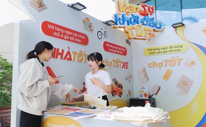 Chuỗi hoạt động hỗ trợ sinh viên “Vạn sự khởi đầu Tốt”