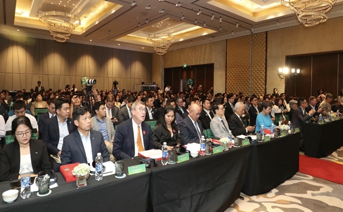 Top 50 2025: Những nhóm ngành dẫn dắt động lực tăng trưởng mới