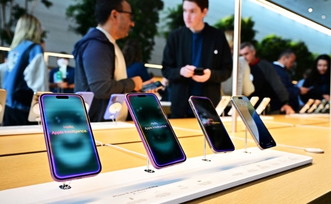 Giá iPhone chênh lệch khắp thế giới