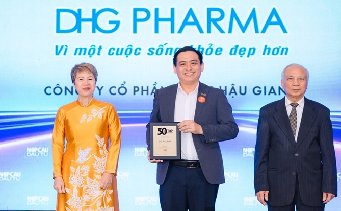 DHG Pharma giữ vững phong độ Top 50 Công ty kinh doanh hiệu quả nhất Việt Nam 14 năm liền