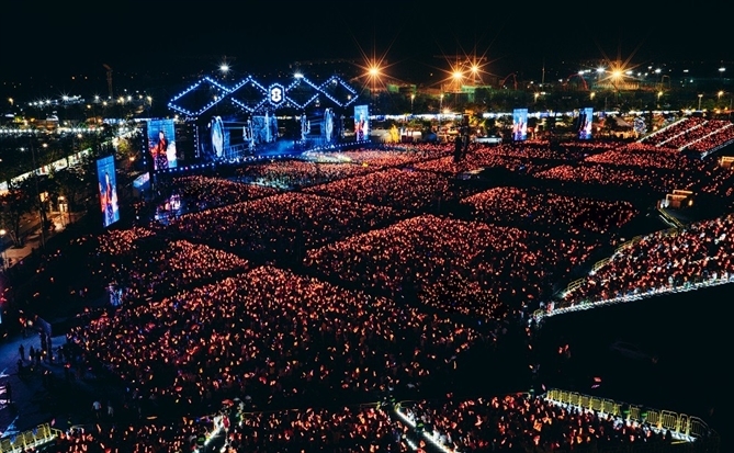 Đưa G-DRAGON 2025 WORLD TOUR [Übermensch] về Việt Nam