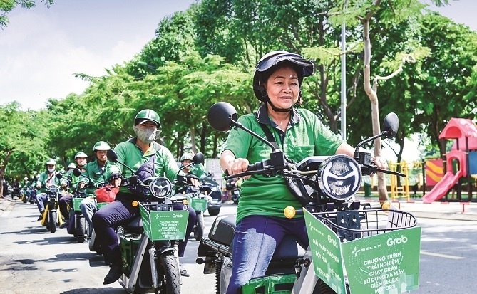 Lối rẽ xe máy điện