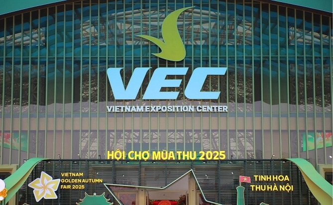 Khai mạc Hội chợ Mùa Thu: “Kết nối con người với sản xuất, kinh doanh”