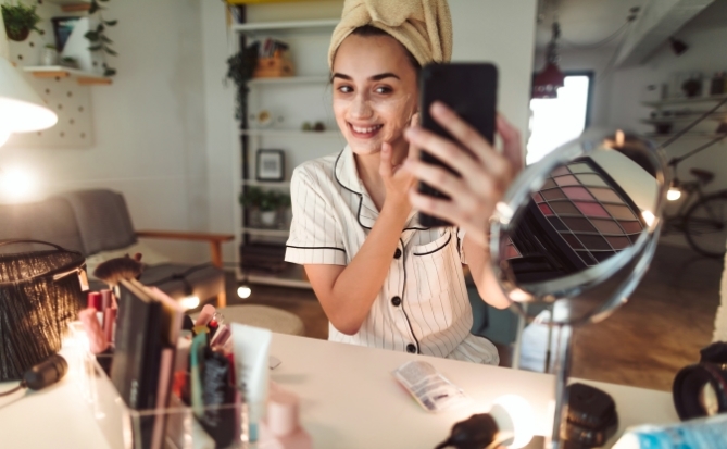 Quyền lực chi tiêu mới