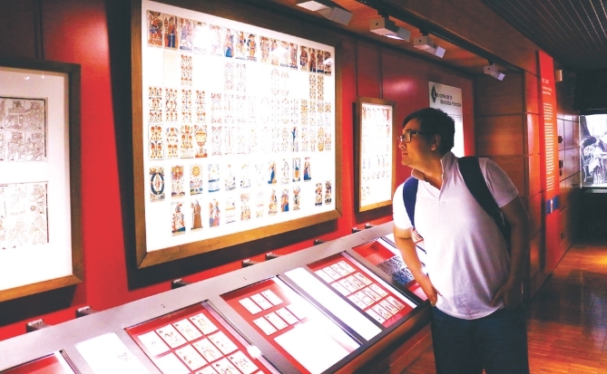 Làm mới di sản văn hóa