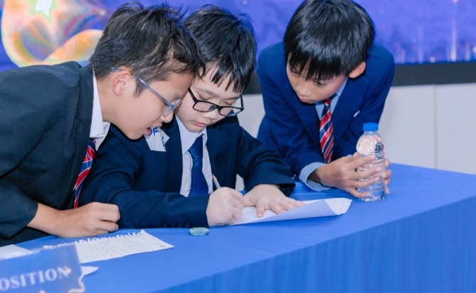 Trở thành công dân toàn cầu từ nền tảng hùng biện và tranh biện