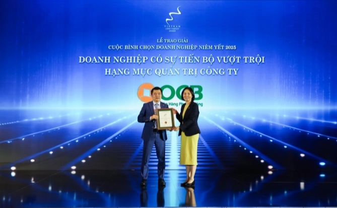 OCB nhận cú đúp giải thưởng Quản trị công ty và Top 10 Doanh nghiệp Bền vững
