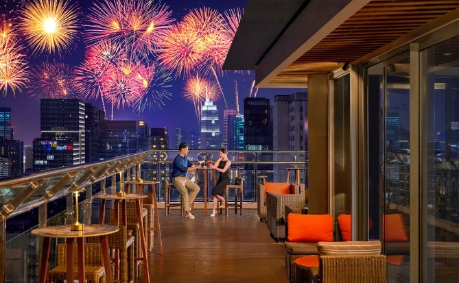 Đón Giáng sinh và Giao thừa rực rỡ cùng đại tiệc hải sản tại Novotel Saigon Centre