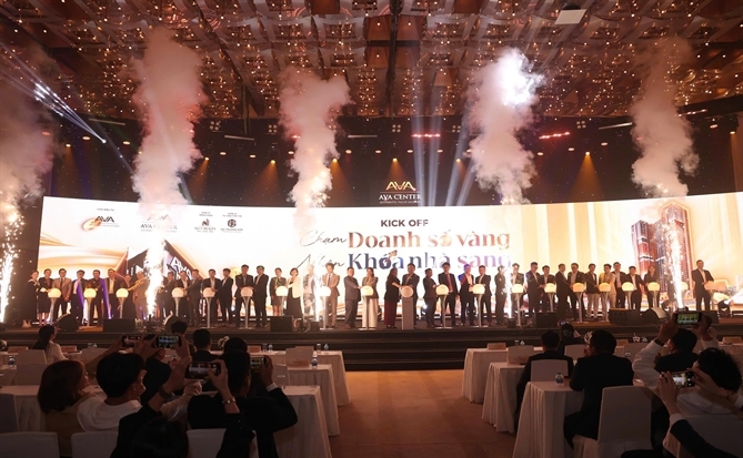 Sự kiện Kick-off AVA Center: Chạm doanh số vàng - Nhận khoá nhà sang