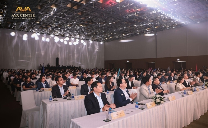 Sự kiện Kick-off AVA Center: Chạm doanh số vàng - Nhận khoá nhà sang
