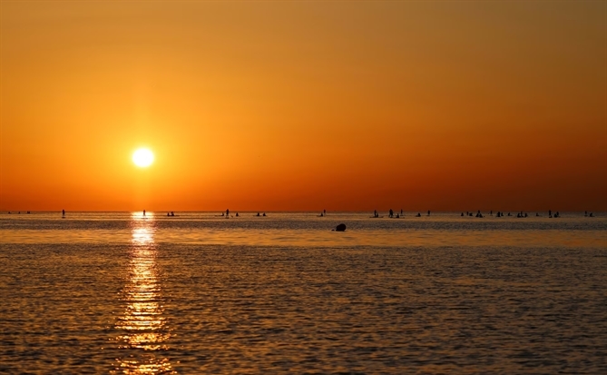 Nóng kỷ lục, ngưỡng 1,5°C ngày càng mong manh