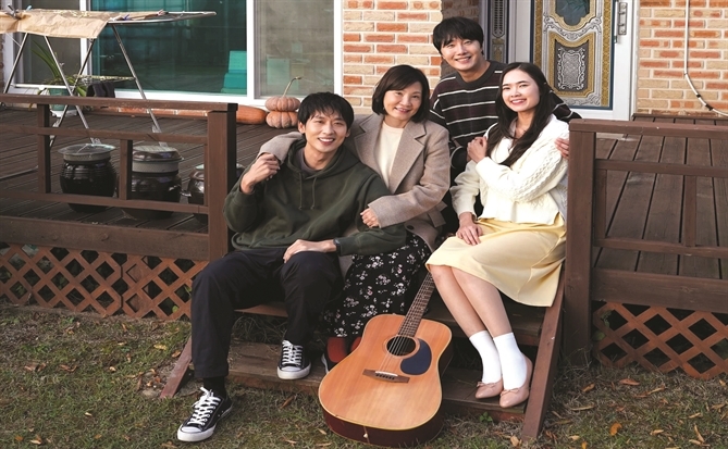 Phim trường tỉ USD xây giấc mơ Hollywood