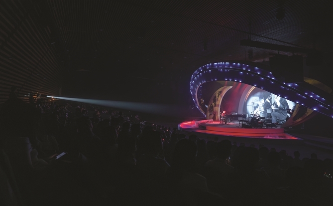 Hiệp sĩ Niels Lan Doky: “Cuộc sống là một bản Jazz không có nốt nhạc sai”