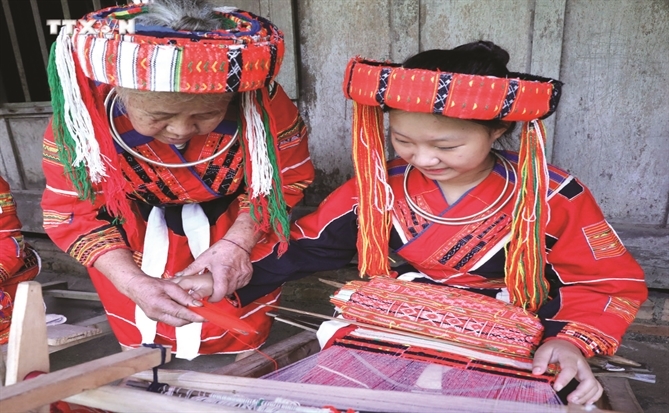 Quá khứ mở cửa tương lai