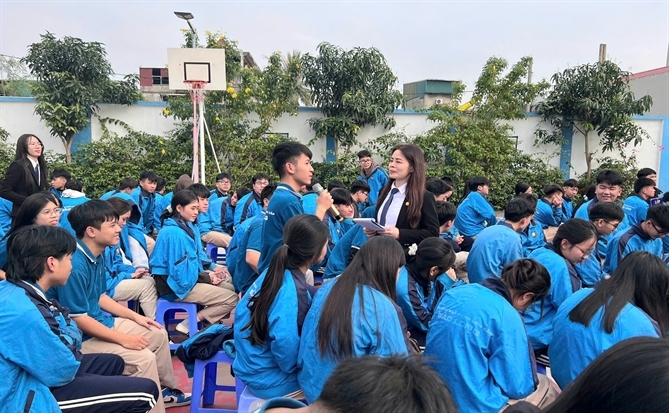 Tổ chức hành nghề luật sư chủ động lan tỏa mô hình “Phiên tòa giả định” vào trường học