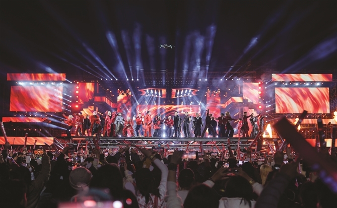 Làn sóng idol Việt bền vững hay ảo ảnh?