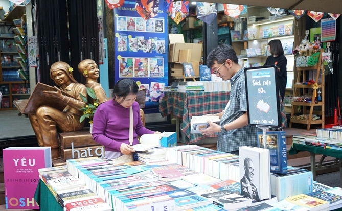 Thị trường sách đi vào ngách