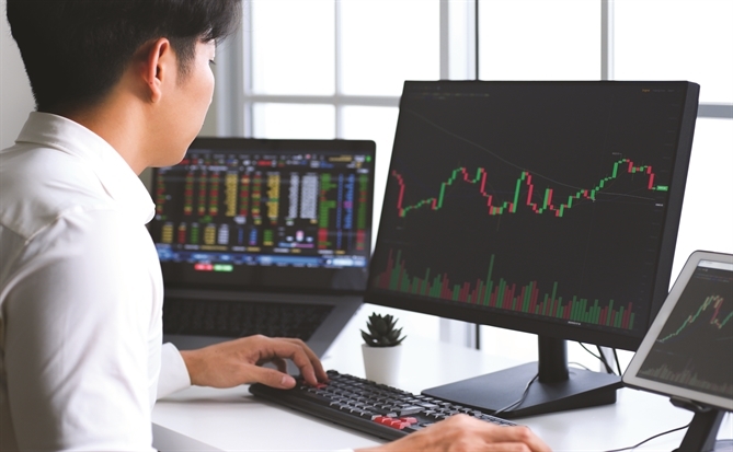 Cá nhân lùi, tổ chức tiến