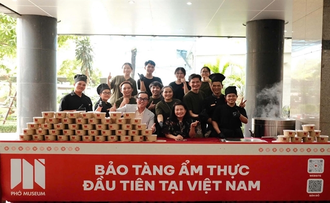 1.200 tô phở phục vụ đoàn đua xe đạp Cúp Truyền hình TP.HCM