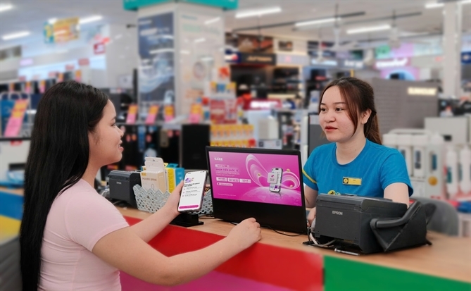 Người dùng có thêm lựa chọn nhận tiền quốc tế tại cửa hàng bán lẻ