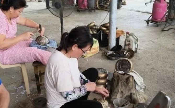 Đồng Xâm – tinh hoa chạm bạc hơn 600 năm