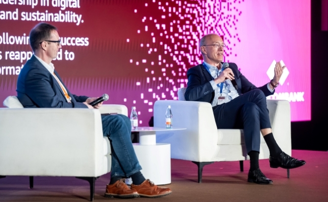 CEO Techcombank Jens Lottner: Tái định nghĩa lợi thế cạnh tranh nhờ chiến lược “AI-first”