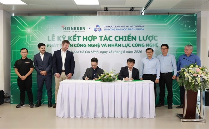 Heineken Việt Nam và Trường Đại học Bách Khoa - ĐHQG TP.HCM ký kết hợp tác