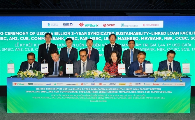 VPBank ký kết khoản vay hợp vốn liên kết bền vững đầu tiên trị giá 1,44 tỷ USD