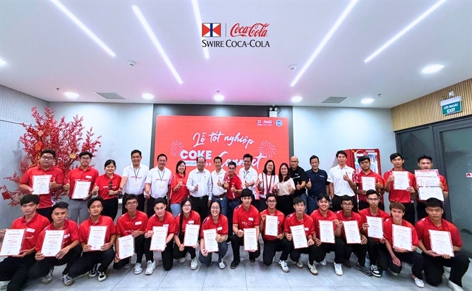 Sinh viên Tây Ninh tham gia chương trình thực tập và tư vấn nghề nghiệp tại Nhà máy Coca-Cola địa phương