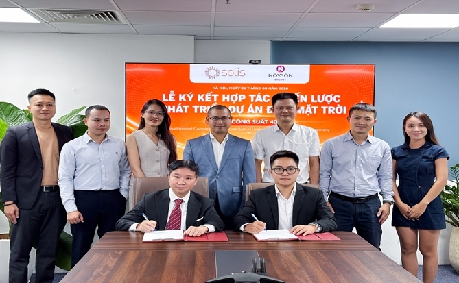 Ký hợp tác phát triển 40 MW điện mặt trời tại Việt Nam: Cú bắt tay trọng lượng giữa Novaon Energy và Solis