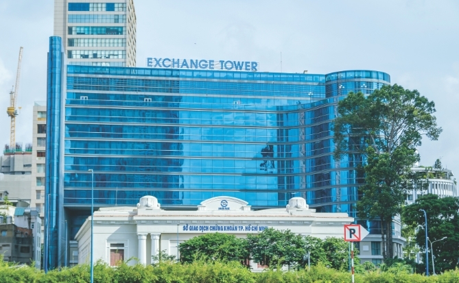 Những người khổng lồ vô hình