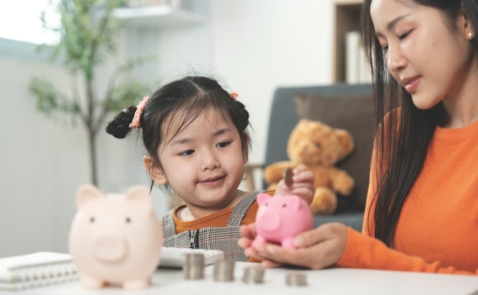 Tính tiền tuổi lên 5?
