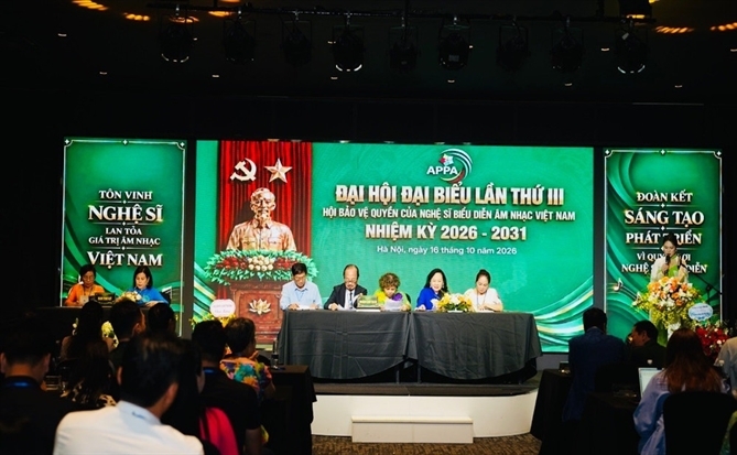 NSND Thanh Hoa tiếp tục làm Chủ tịch Hội Bảo vệ quyền của nghệ sĩ biểu diễn âm nhạc Việt Nam